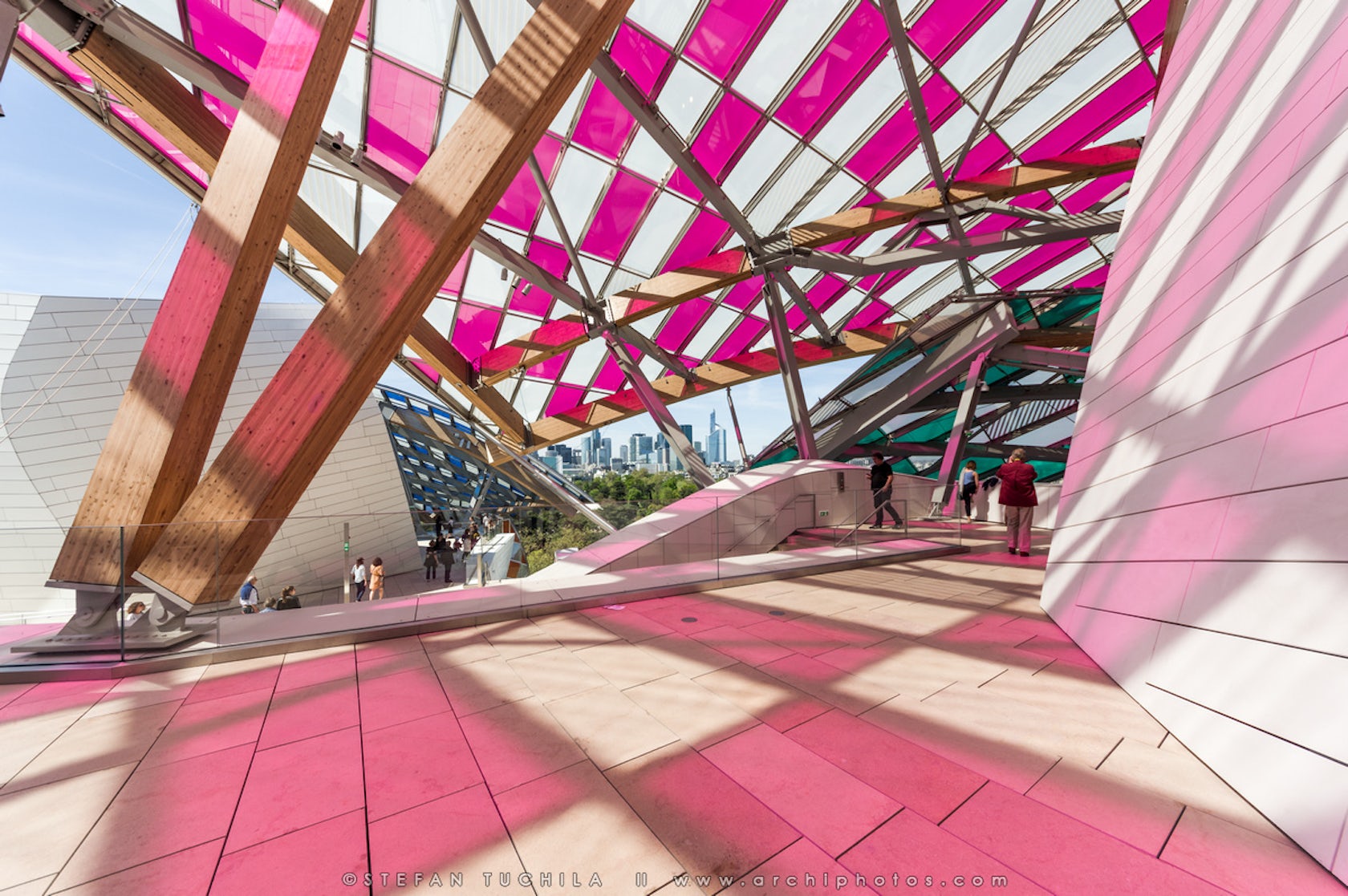 Daniel Buren Reimagines Frank Gehry's Fondation Louis Vuitton
