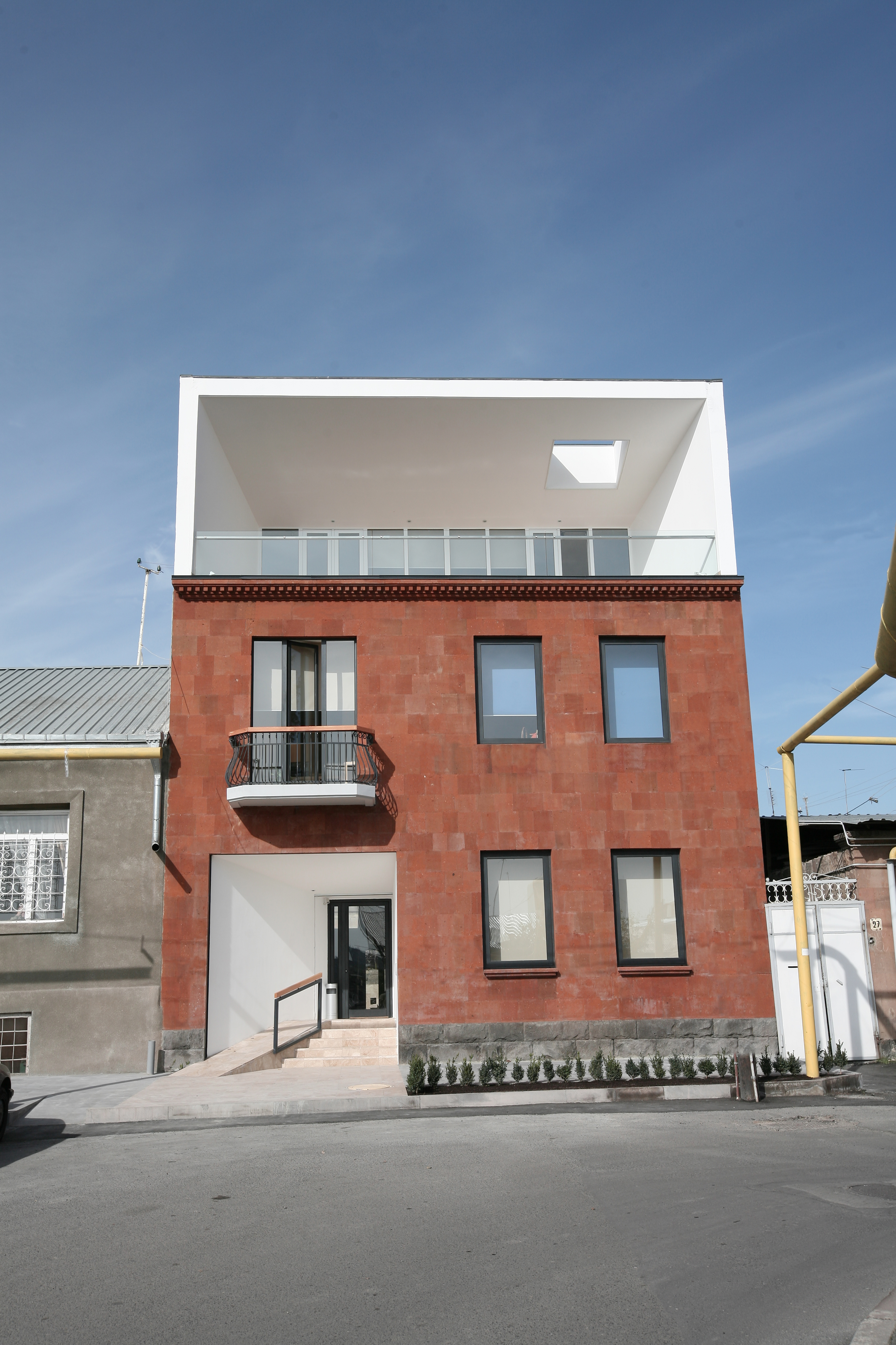 Intra Mental Health Center - Architizer