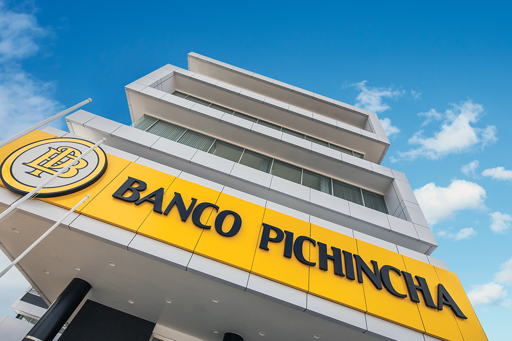 Banco Pichincha And Diners Club Office Headquarters By NAJAS ...