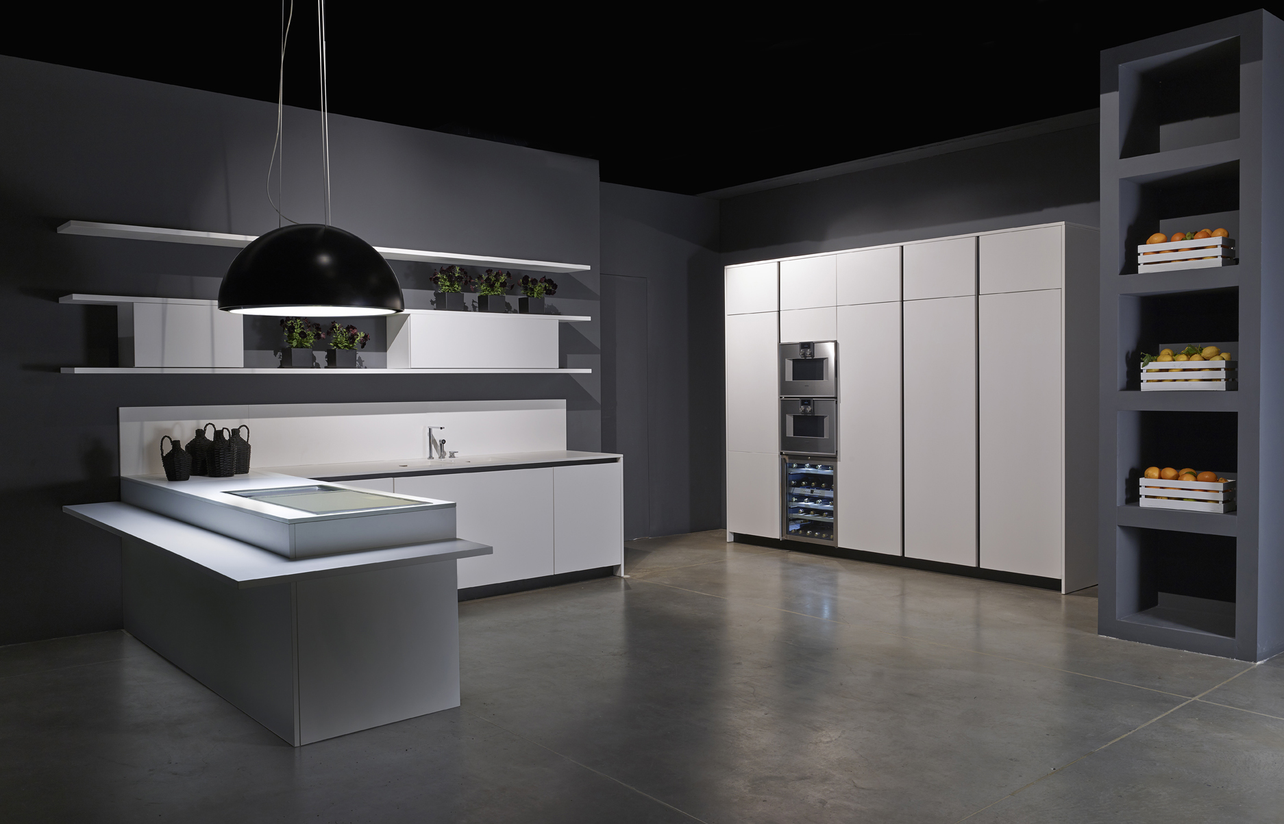 LINE | Kitchen lacquered white pure matt