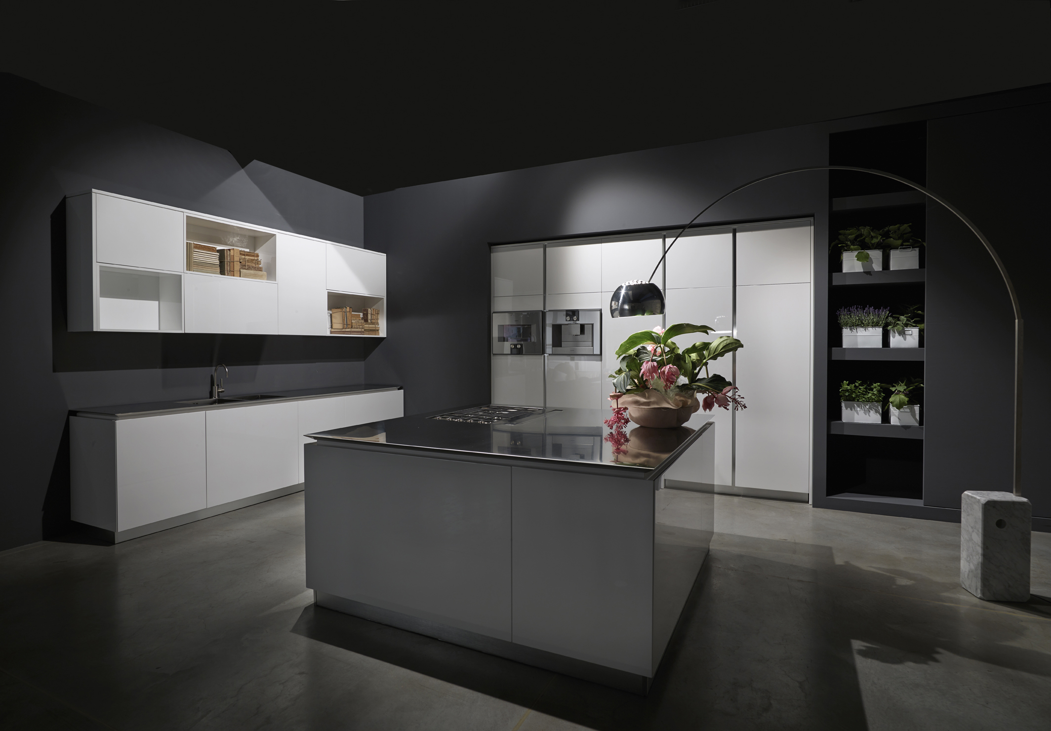 FLY | Kitchen glossy lacquered