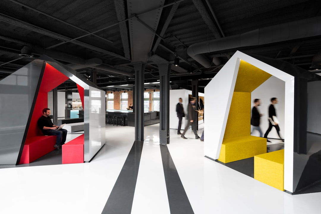 Building Identity: 10 Bold Supergraphics That Make a Statement ...