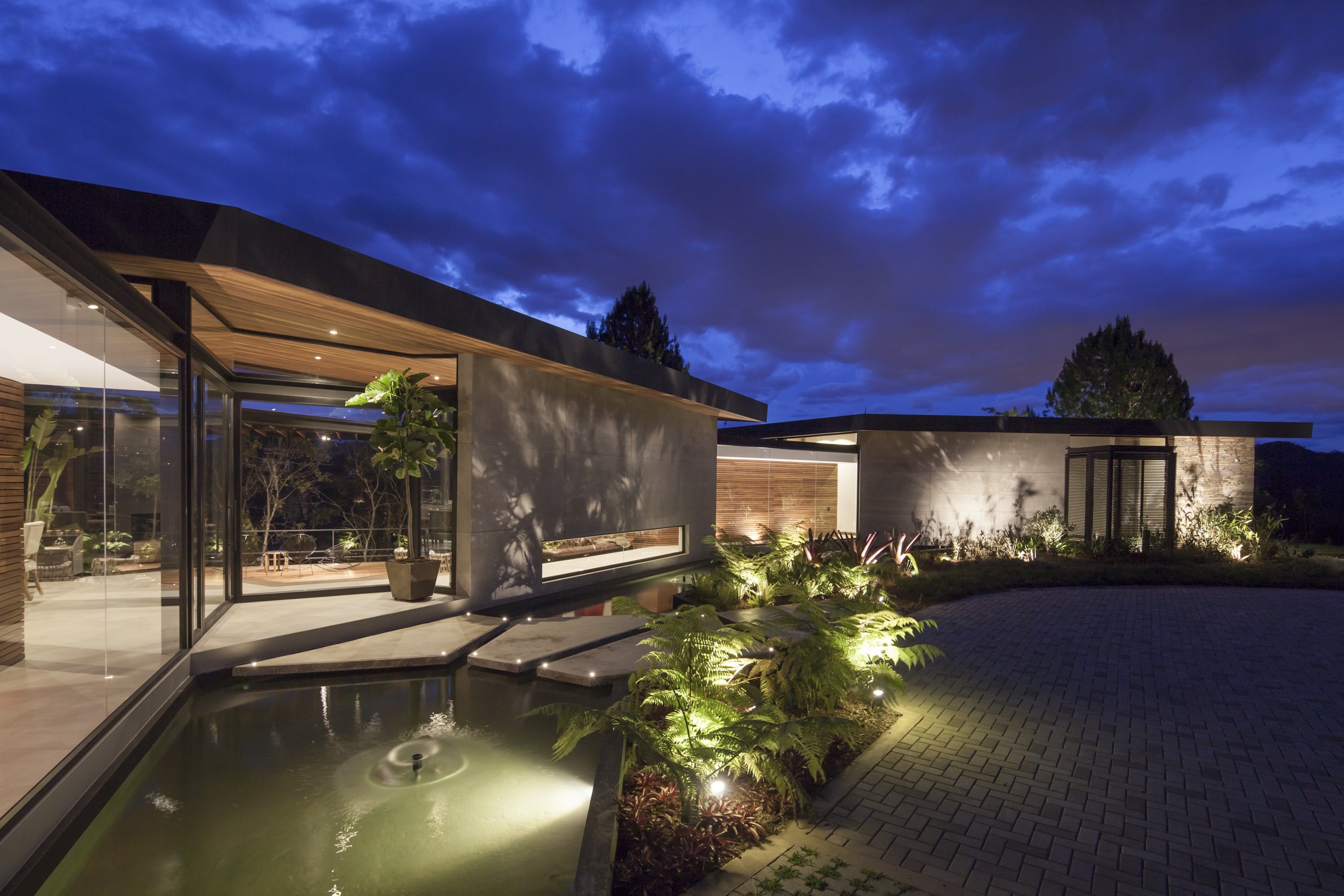 Casa Fernandez By 5 Sólidos Architizer