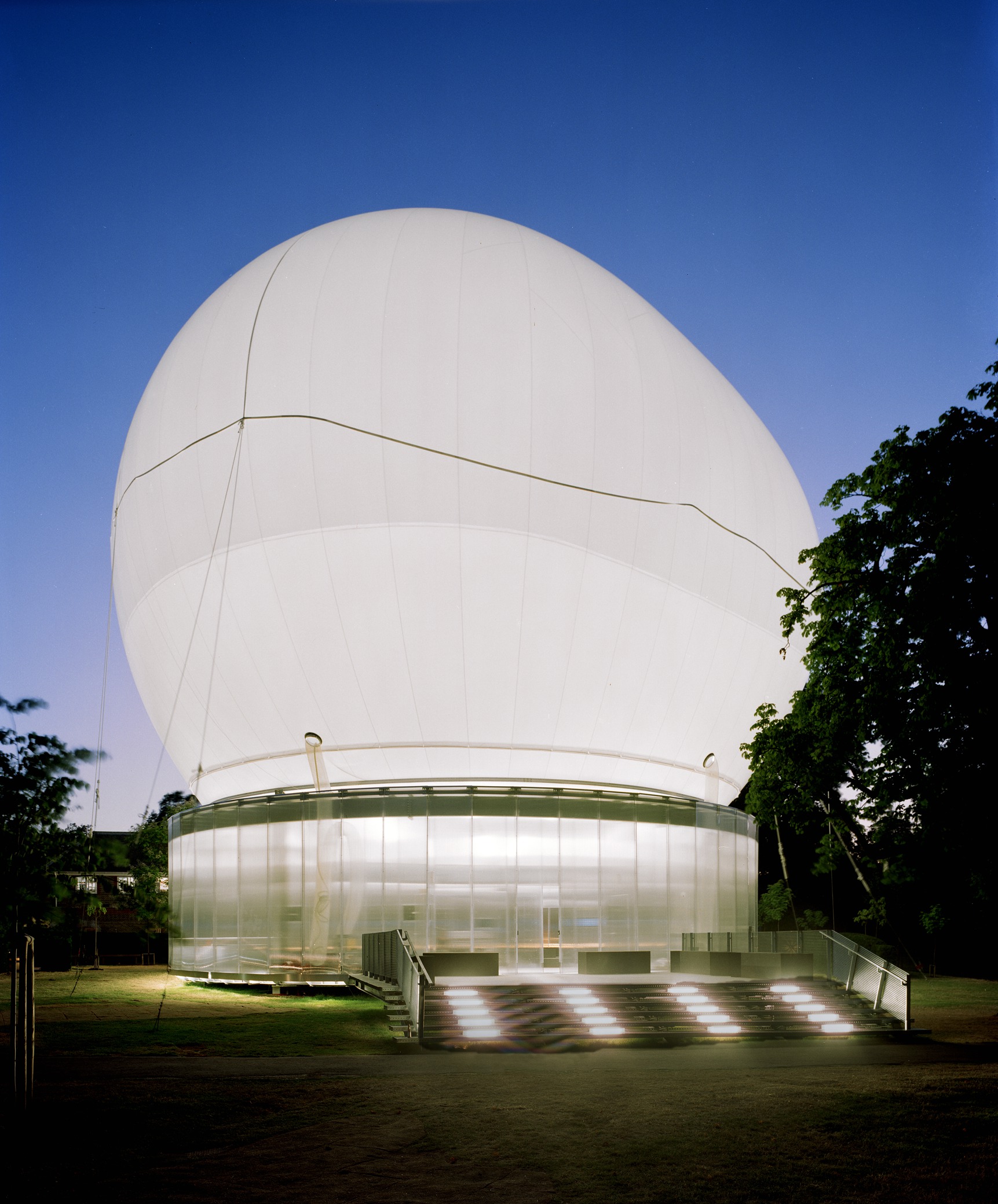 Serpentine Gallery Pavilion with Rem Koolhaas by Balmond Studio