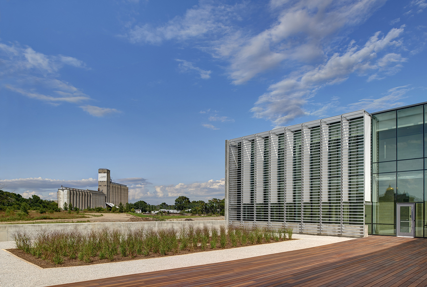 Des Moines Municipal Services Center by Neumann Monson Architects