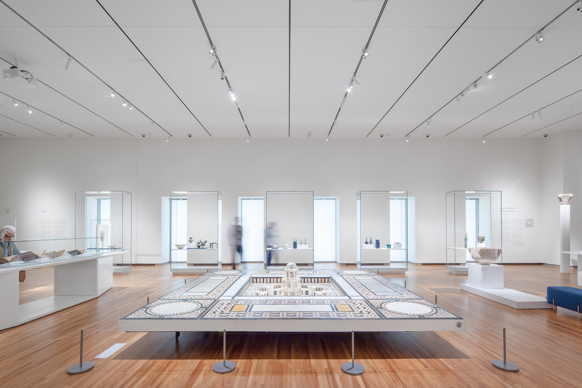 The Honey Bee Research Centre, University of Guelph, Ontario College of