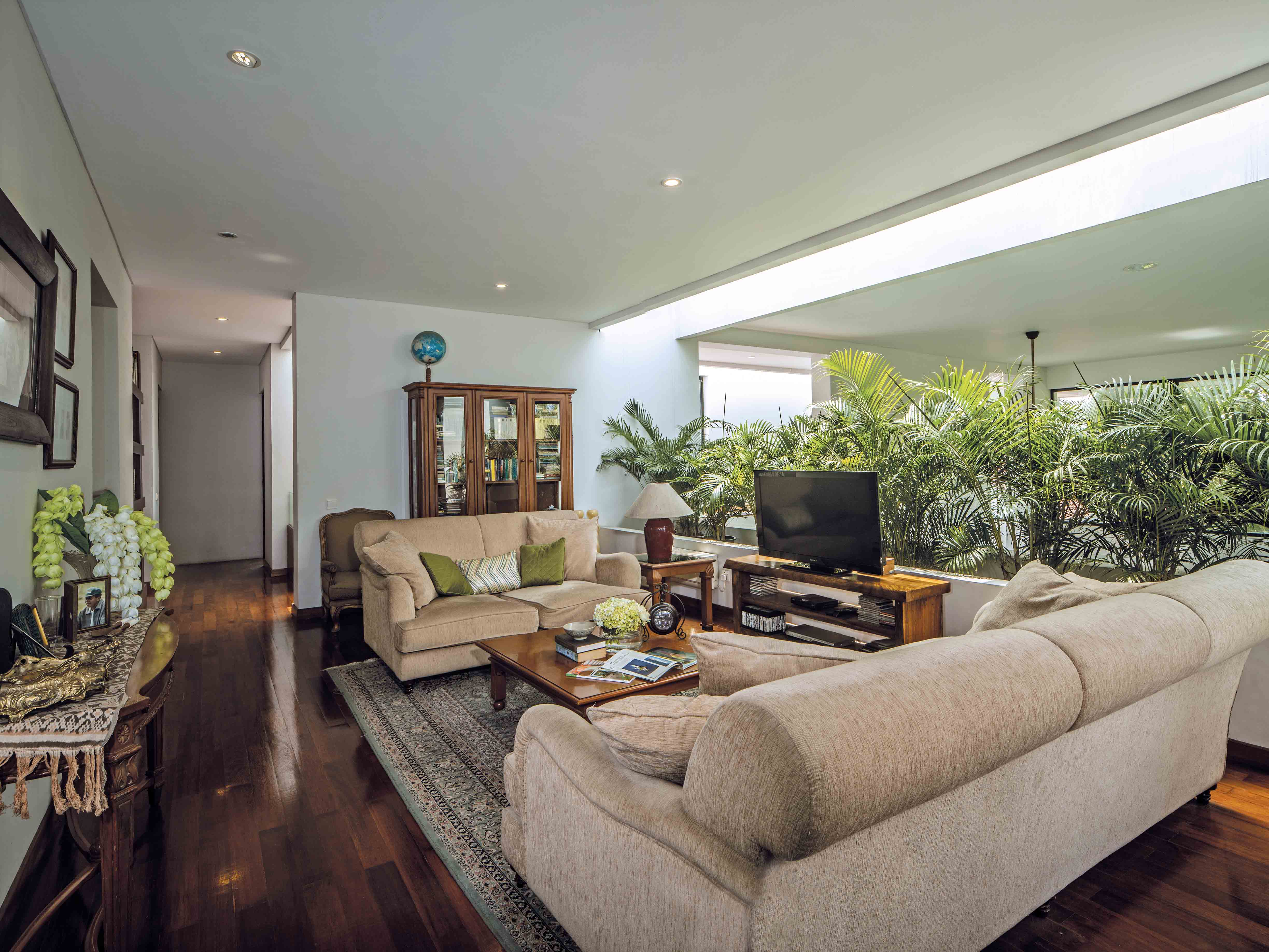 Java House by Realrich Architecture Workshop - RAW Architecture ...