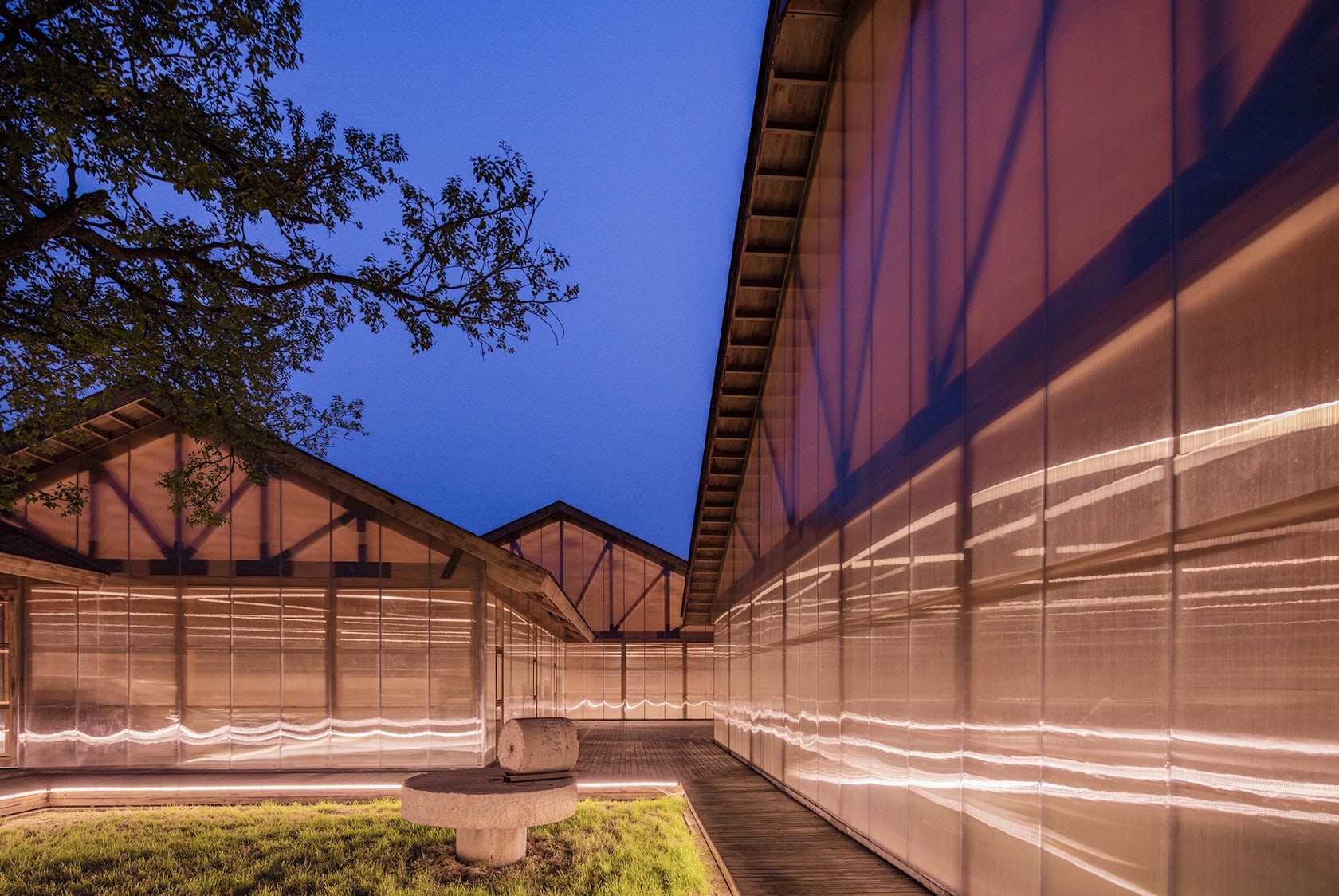 © ARCHSTUDIO