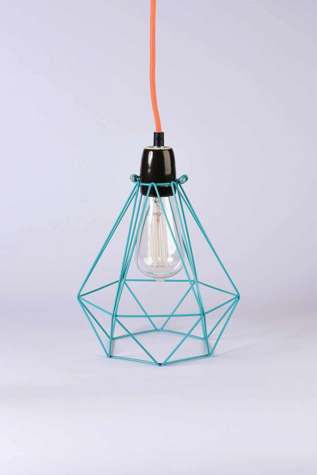 DIAMOND 1 CAGE PENDANT SERIES