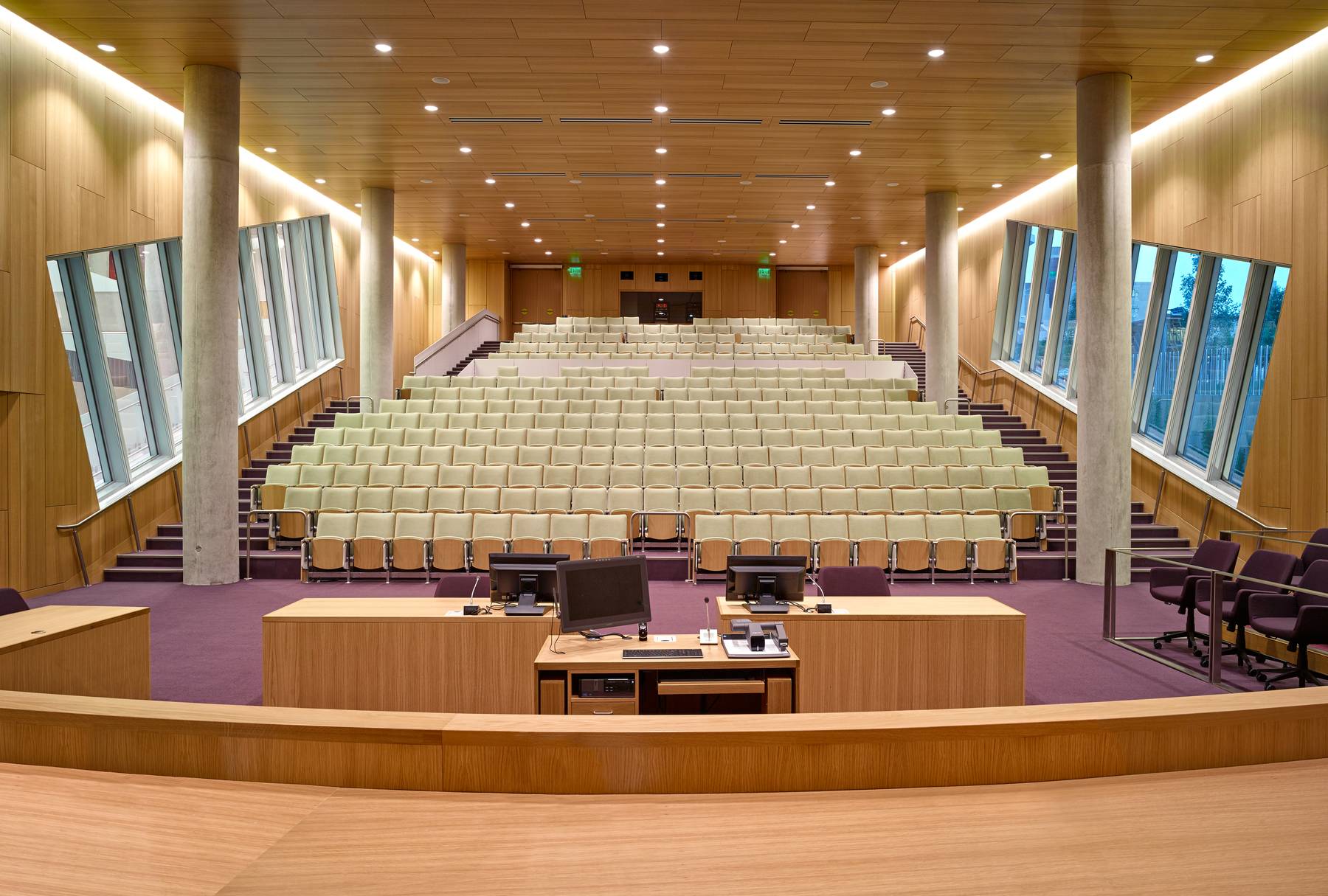 Dineen Hall, Syracuse University College of Law