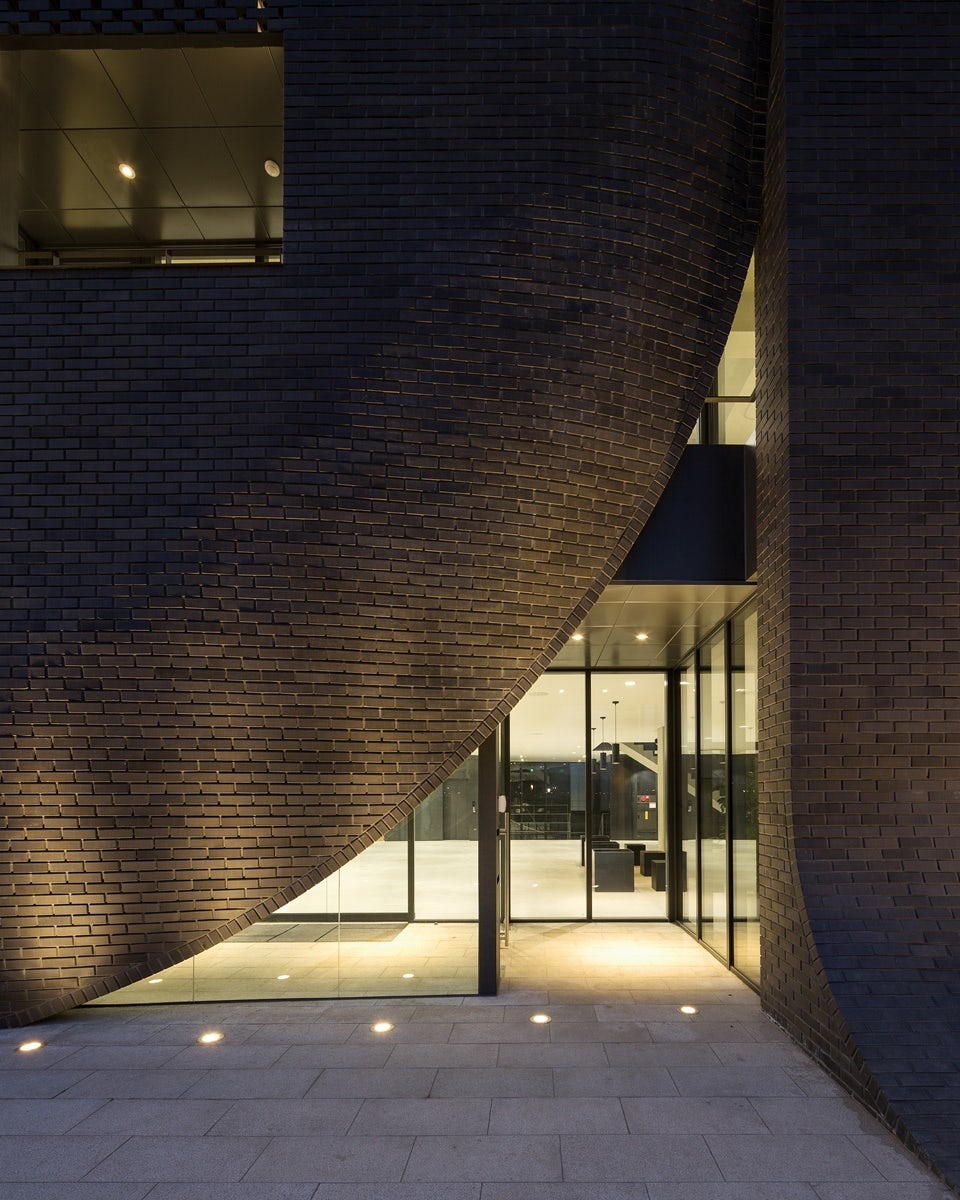 © WISE Architecture