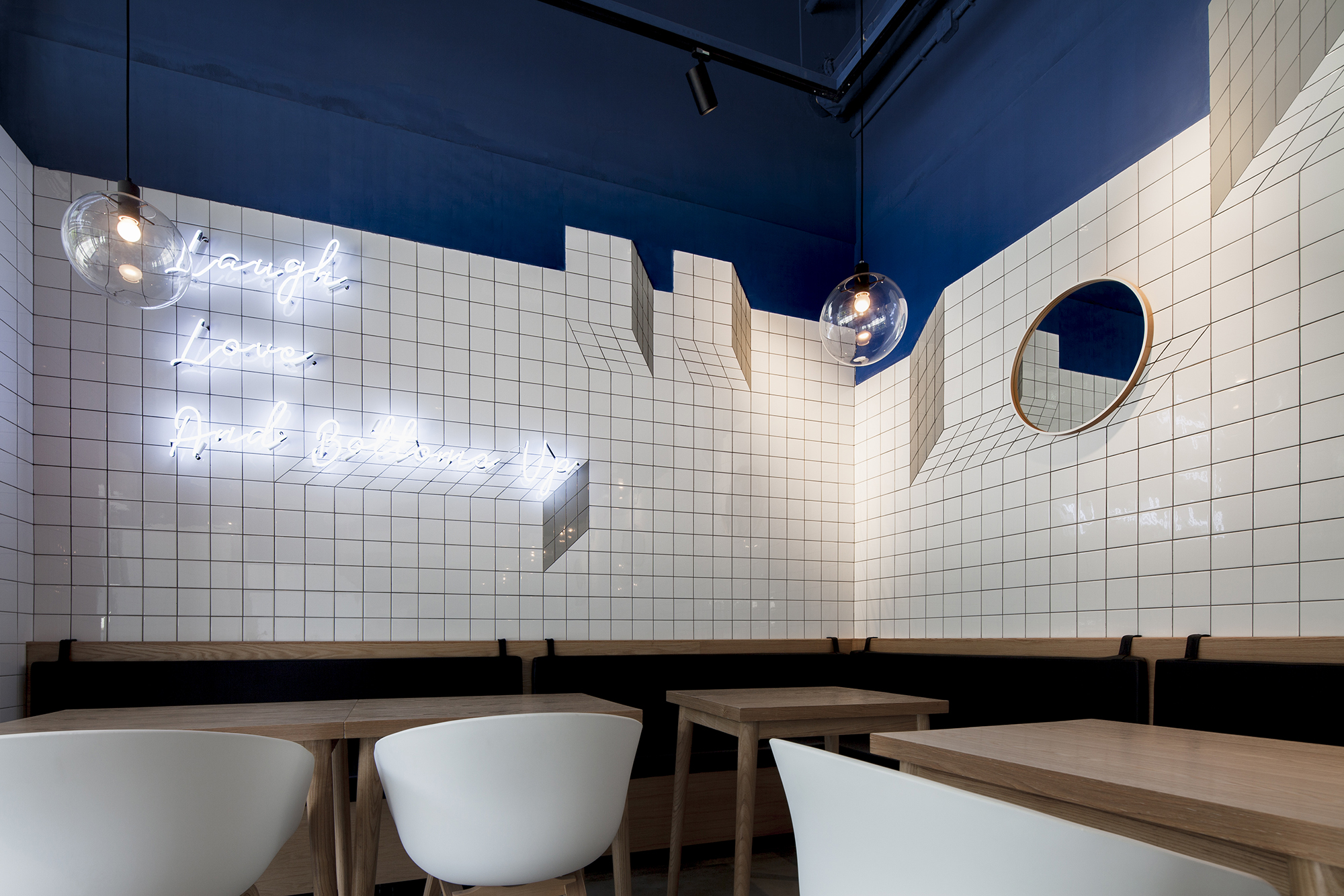 © Swimming Pool Studio