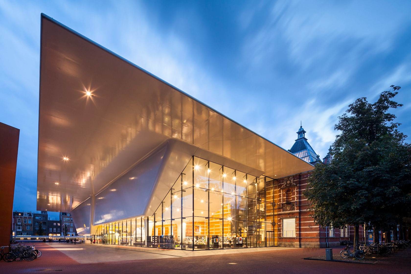 © Benthem Crouwel Architects