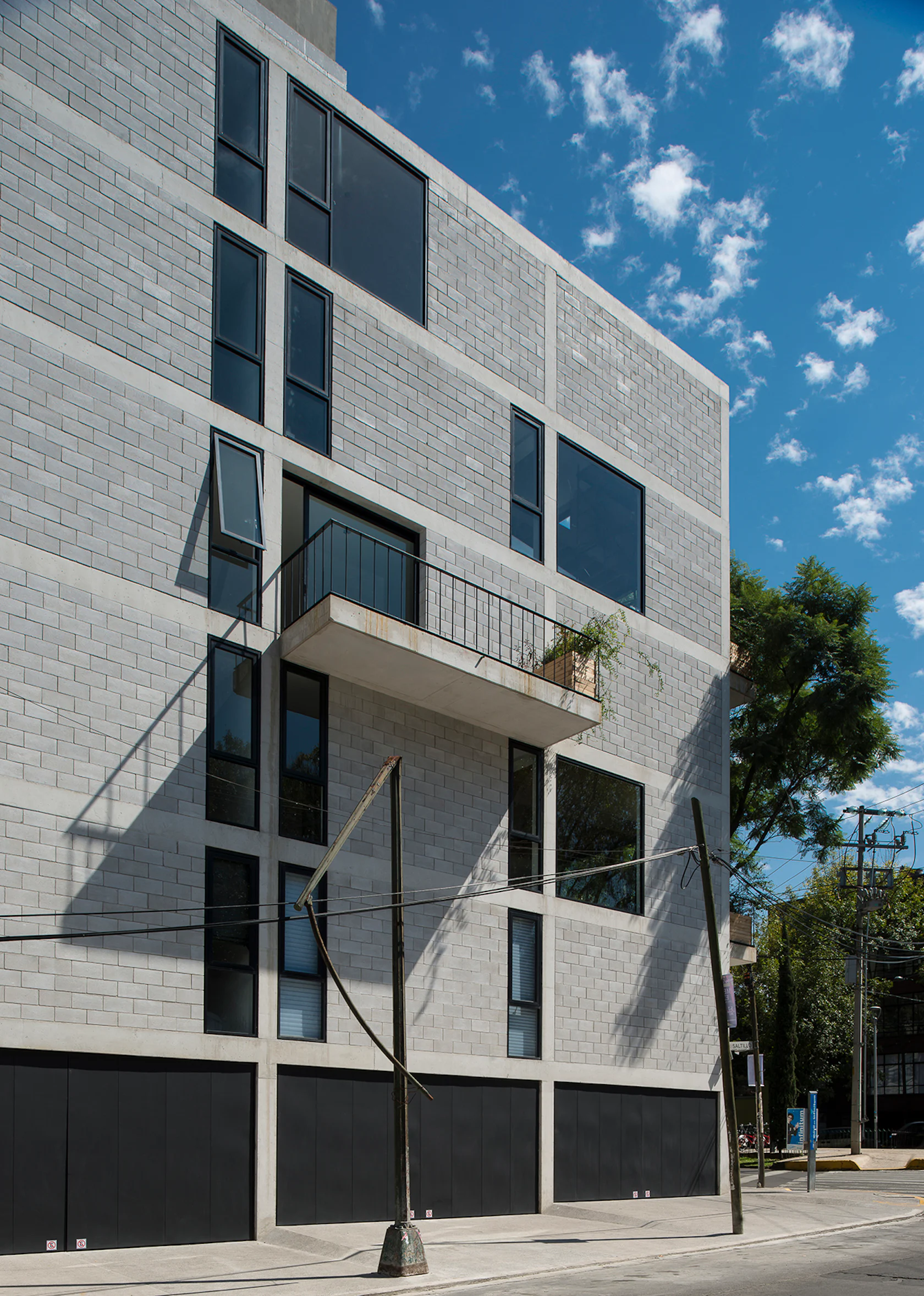AR Building by Ambrosi Etchegaray - Architizer