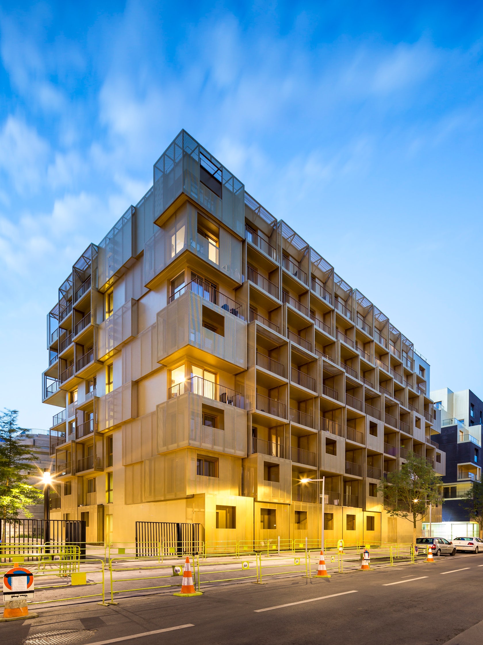 Golden Cube Architizer Golden Cube Architizer