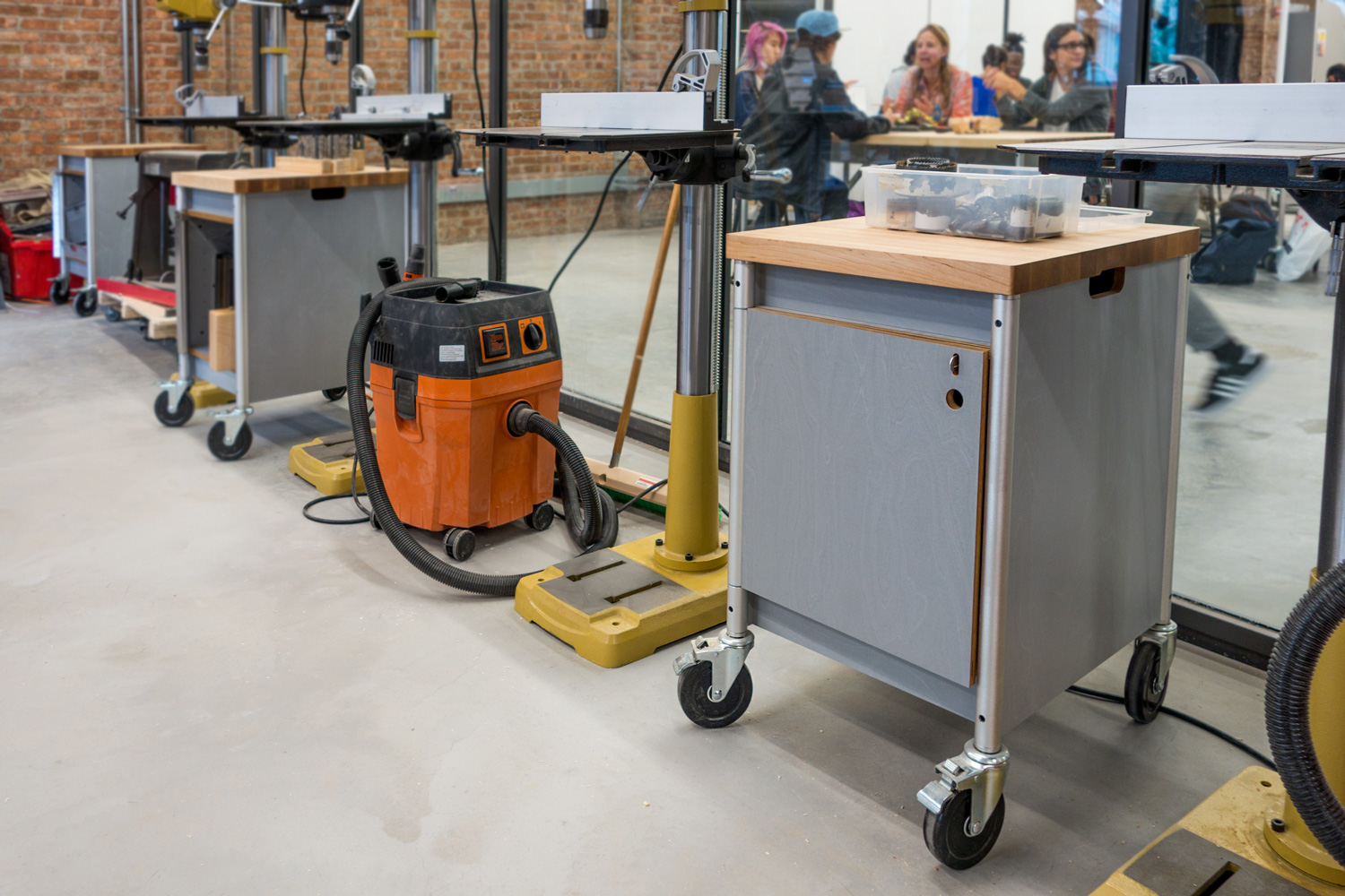 The Maker Series : Multipurpose Tool Cart