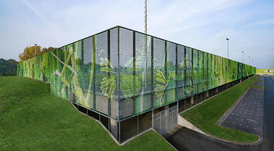 Fast Forward: 12 Field Houses Designed to Maximize Performance ...