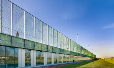 Fast Forward: 12 Field Houses Designed to Maximize Performance ...