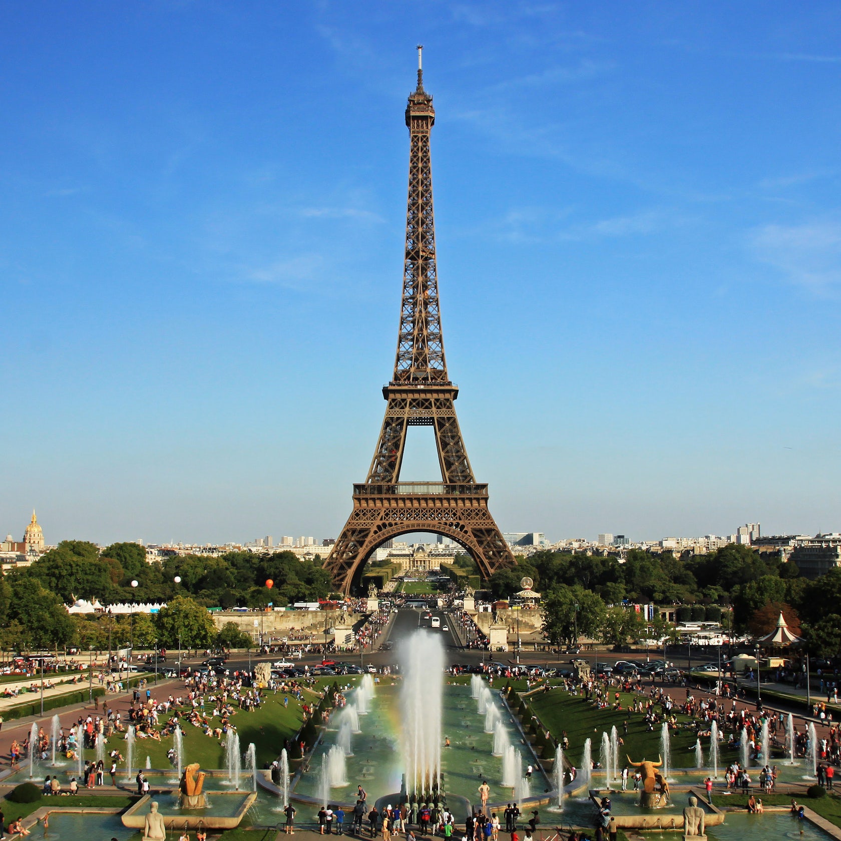 Closing of the summit in January - OFFICIAL Eiffel Tower website
