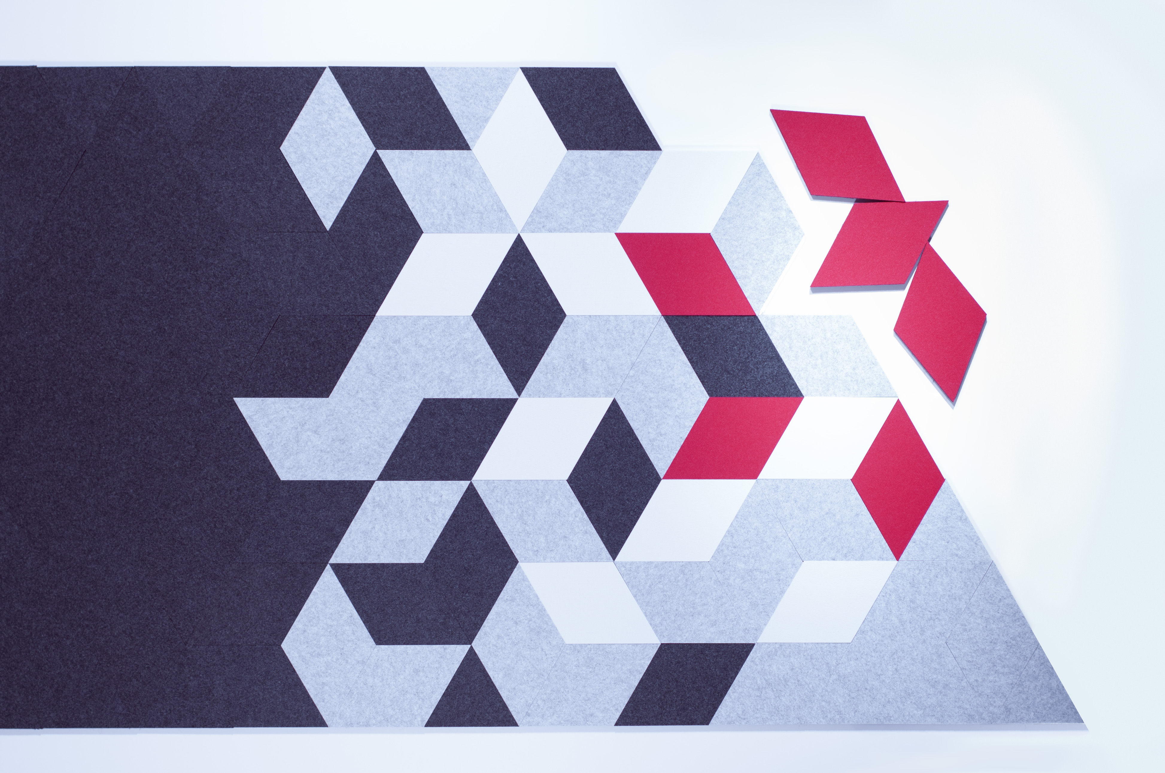 e3 Tiles