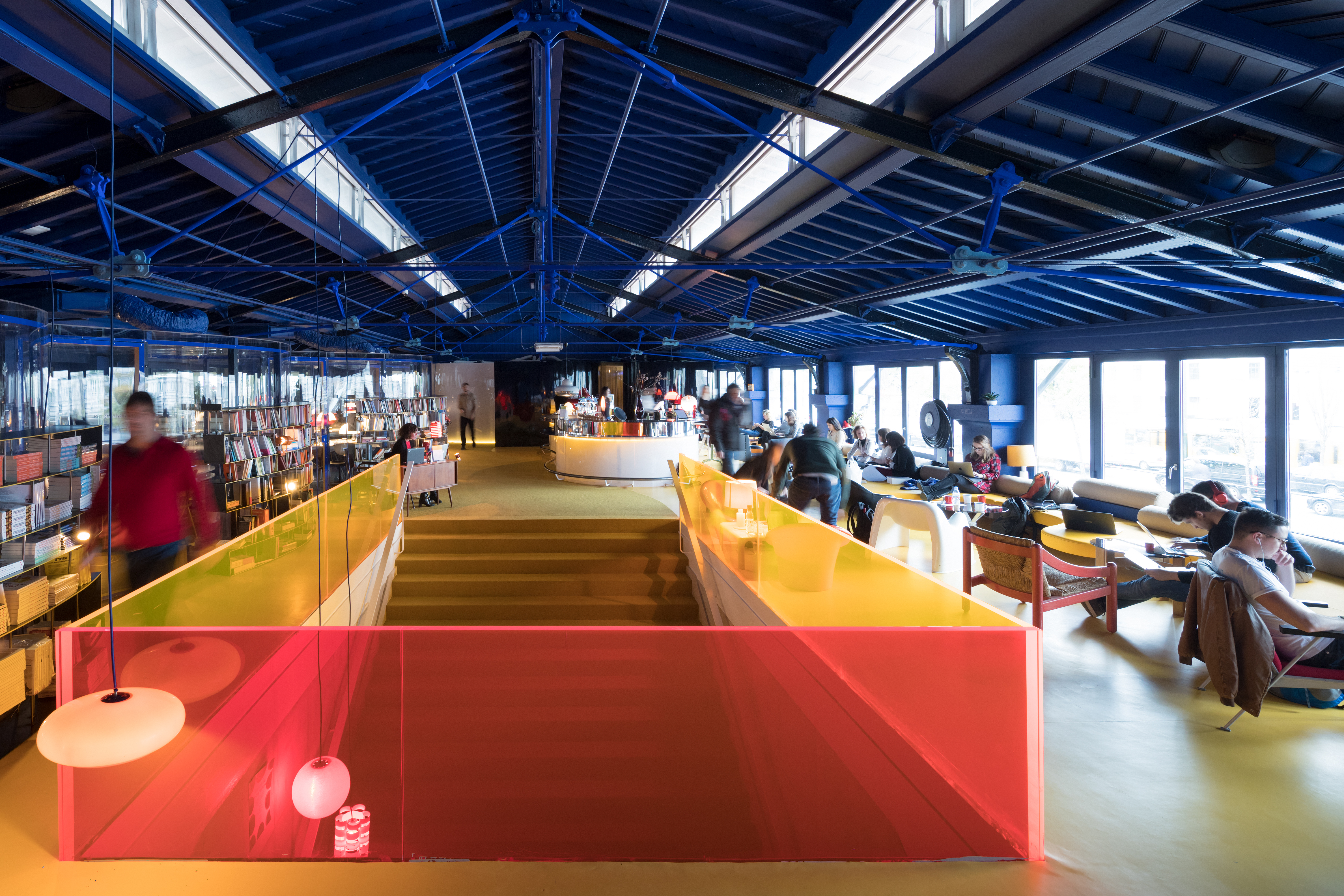 Idea terminal. Coworking. Lisboa Market Plan.