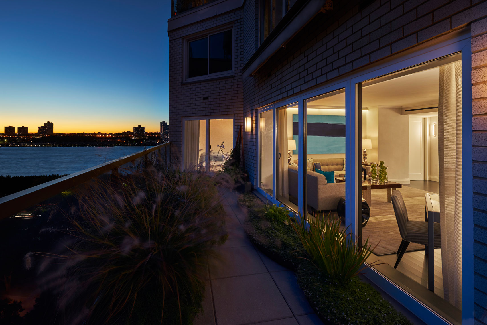 Riverside Dr. Penthouse