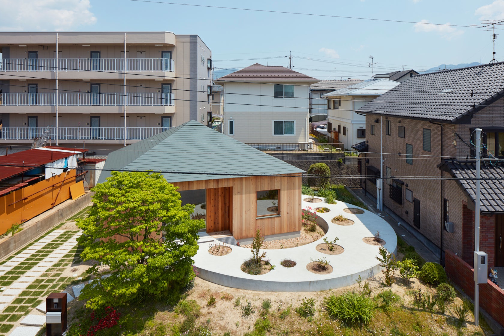 © Fujiwaramuro Architects