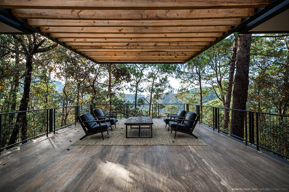 © Broissin Architects