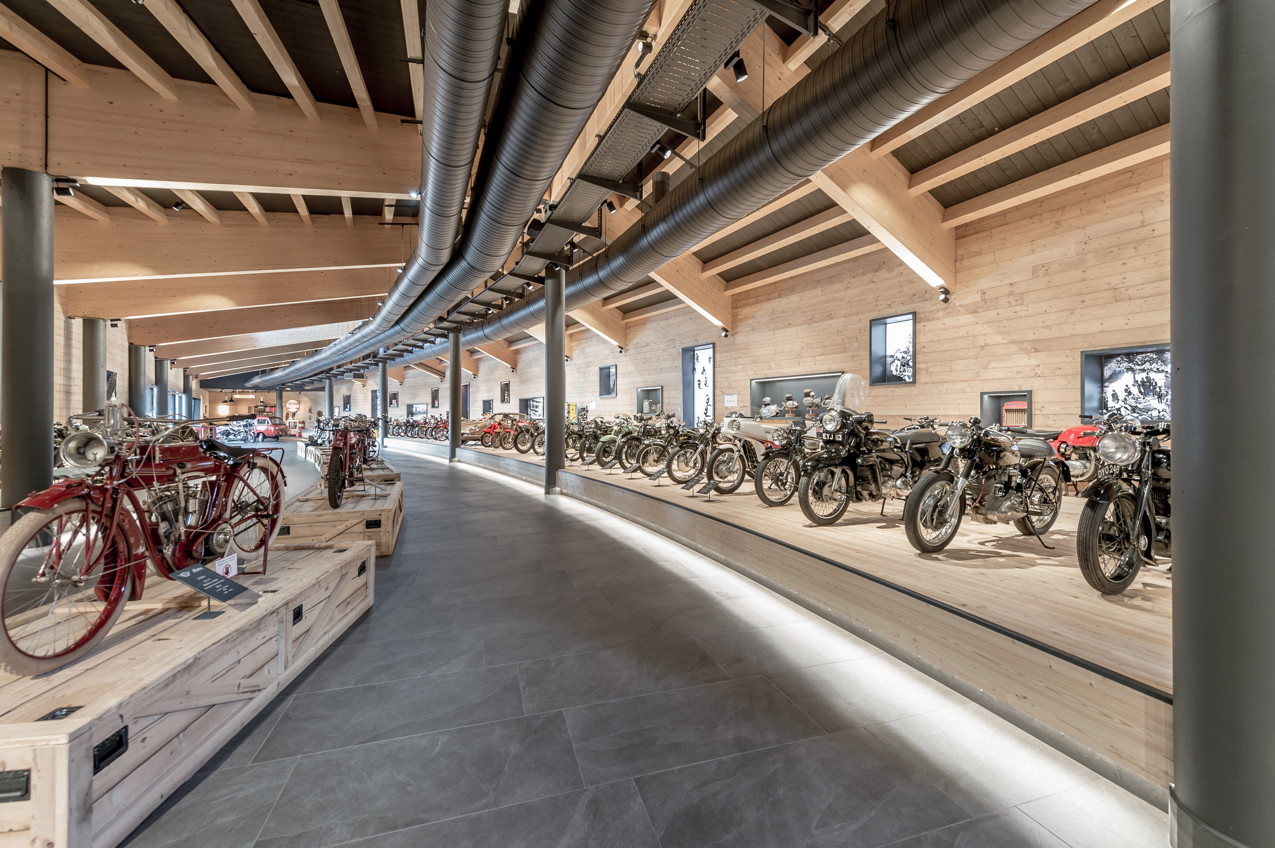 Idea 1998930: TOP MOUNTAIN CROSSPOINT by BROETZ ARCHITECTURE-DESIGN ...