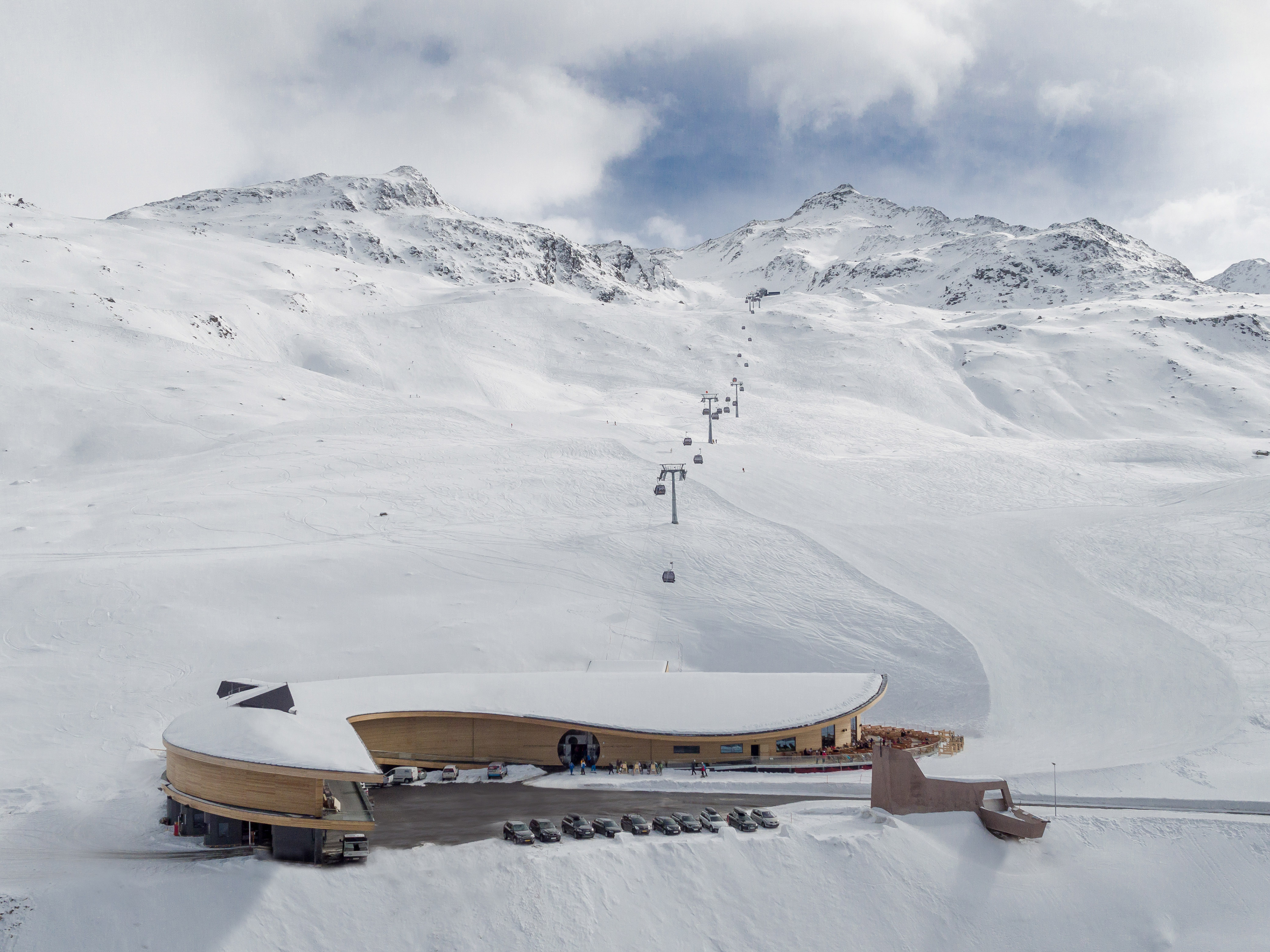 Idea 1998918: TOP MOUNTAIN CROSSPOINT by BROETZ ARCHITECTURE-DESIGN ...