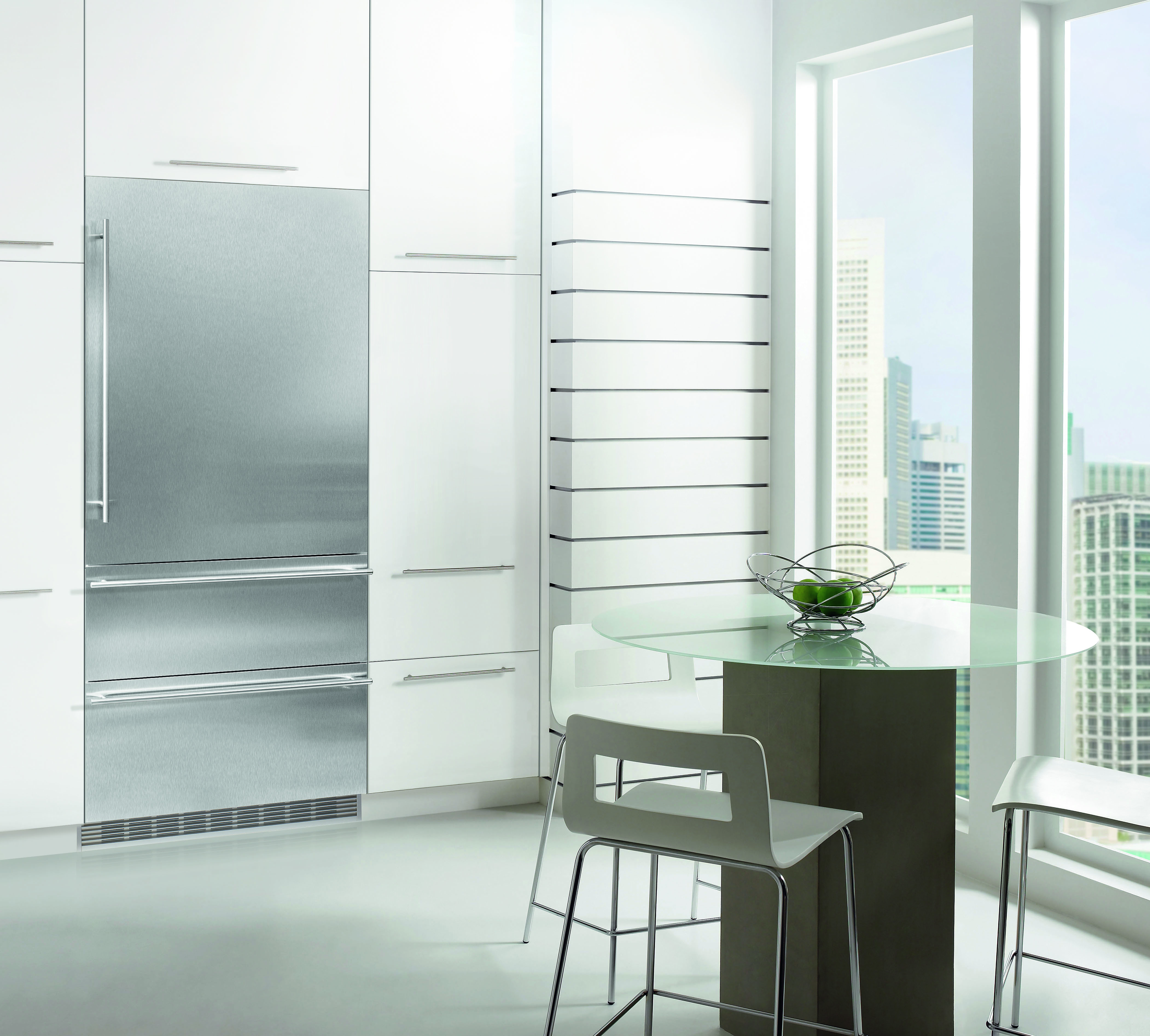 HCB 2060 Fully Integrated Refrigerator 