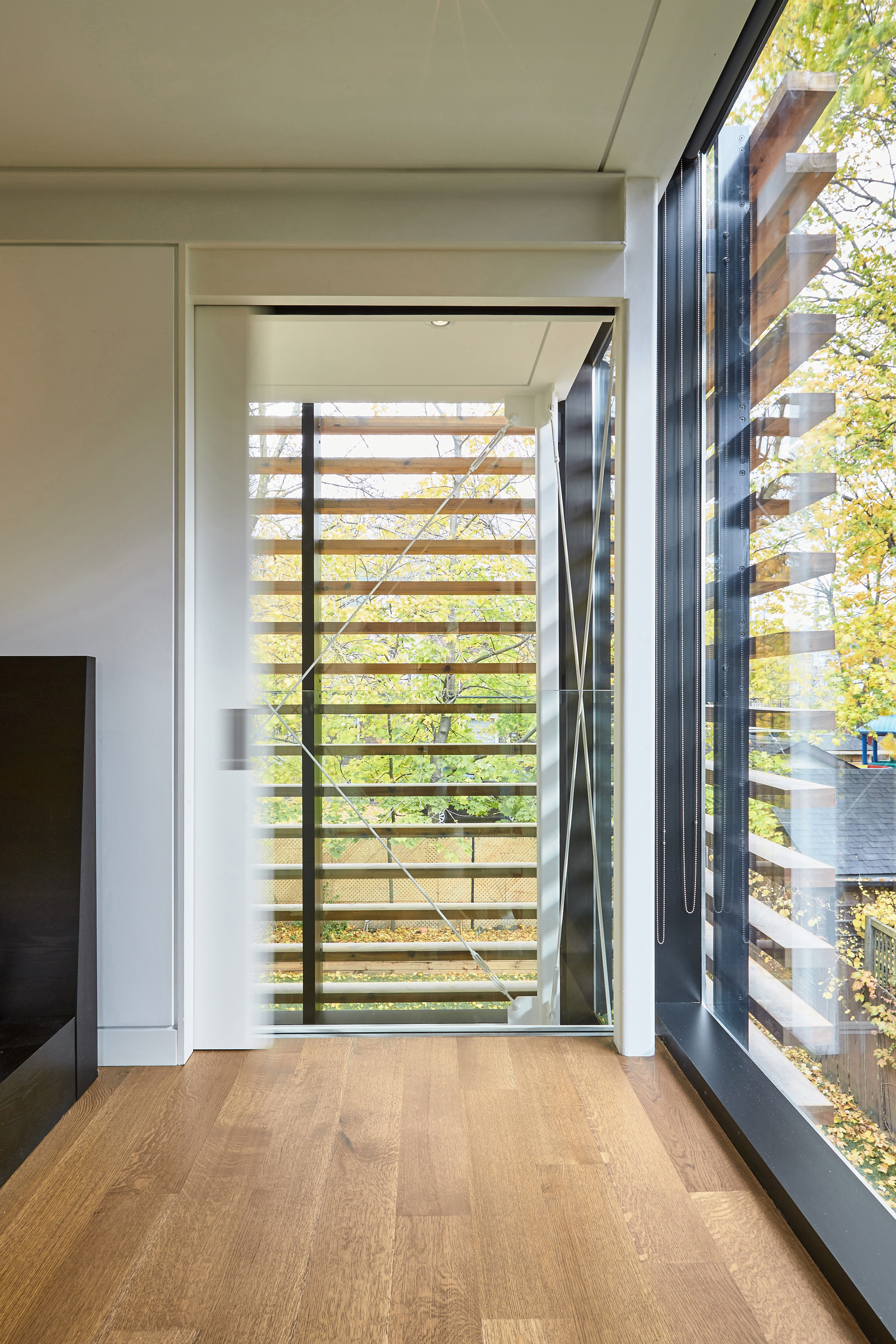 © Mehdi Marzyari Architects Inc.