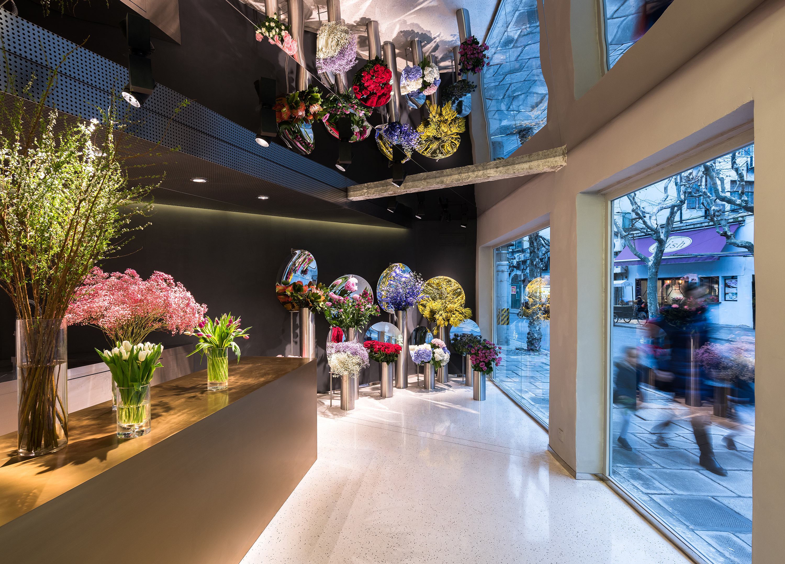 My flower shop. Цветочный магазин в Шанхае. Салон цветов интерьер. Интерьер цветочного салона. Красивый магазин цветов.