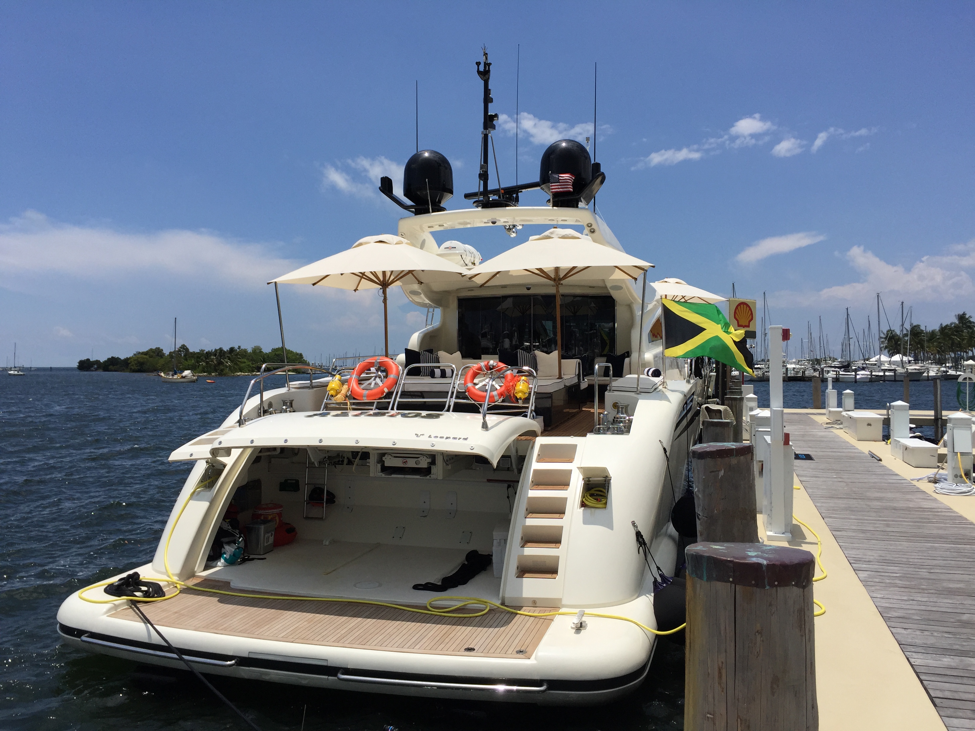 Audio Visual & Entertainment Systems for a 100' Super Yacht in Florida ...