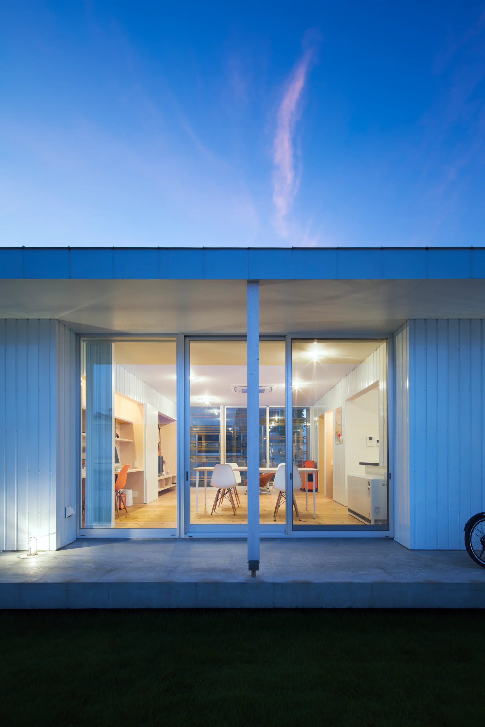 CONTAINER BASE by CONTAINER DESIGN - Architizer