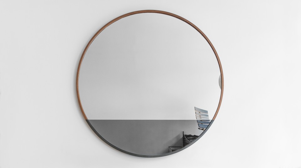 Signature // Round Waterline Mirror