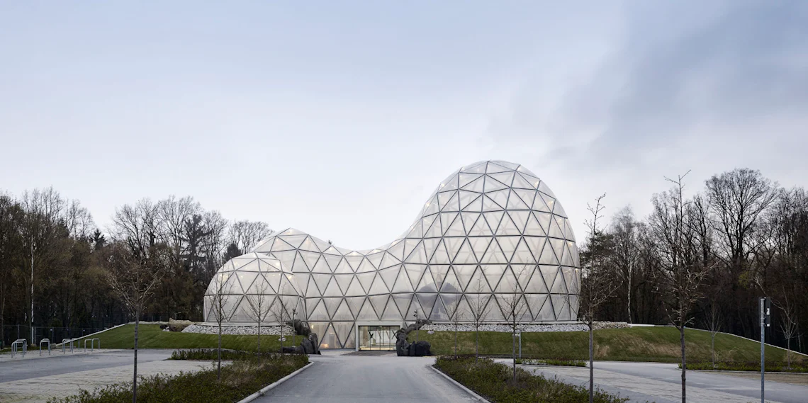 Glow Up: 8 Projects Capturing the Power of ETFE Plastic - Architizer ...
