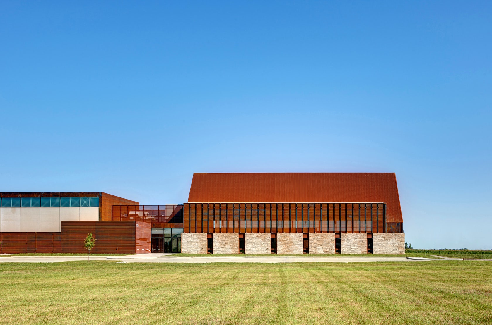 © Neumann Monson Architects