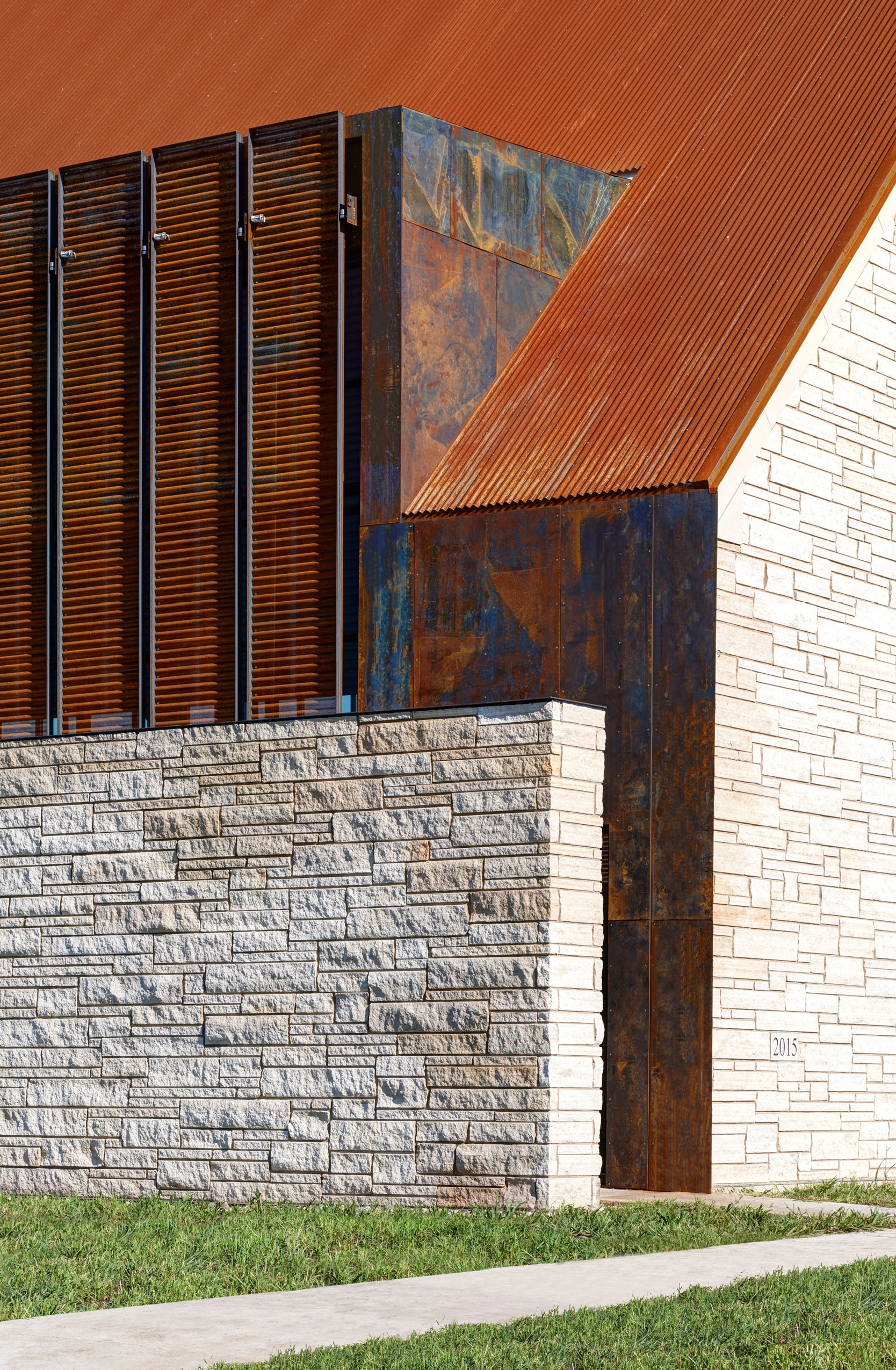 © Neumann Monson Architects