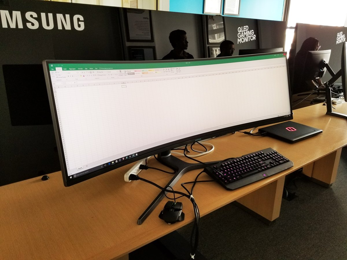 biggest pc monitor