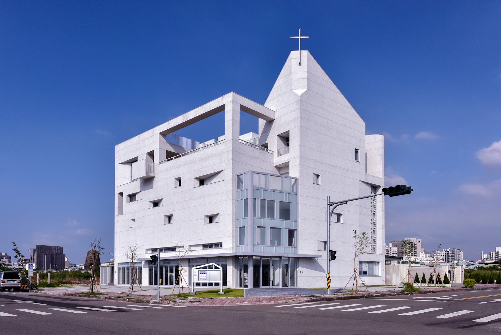 © JYCArchitect + DCDAssociates