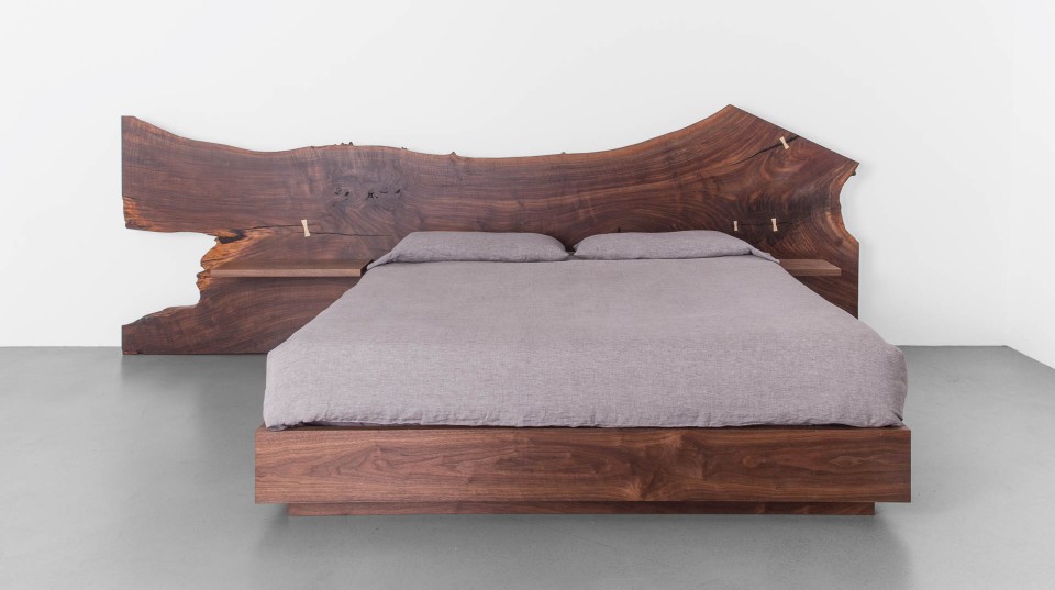 Signature // St. Pierre Bed