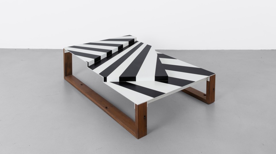 Signature // Dazzle Coffee Table
