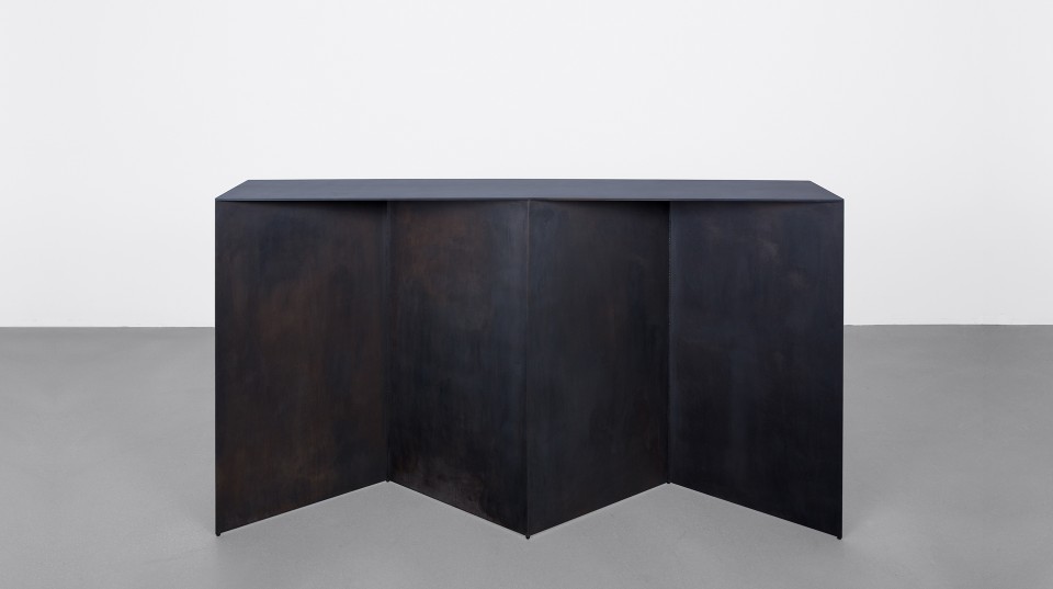 Signature // Tack Console