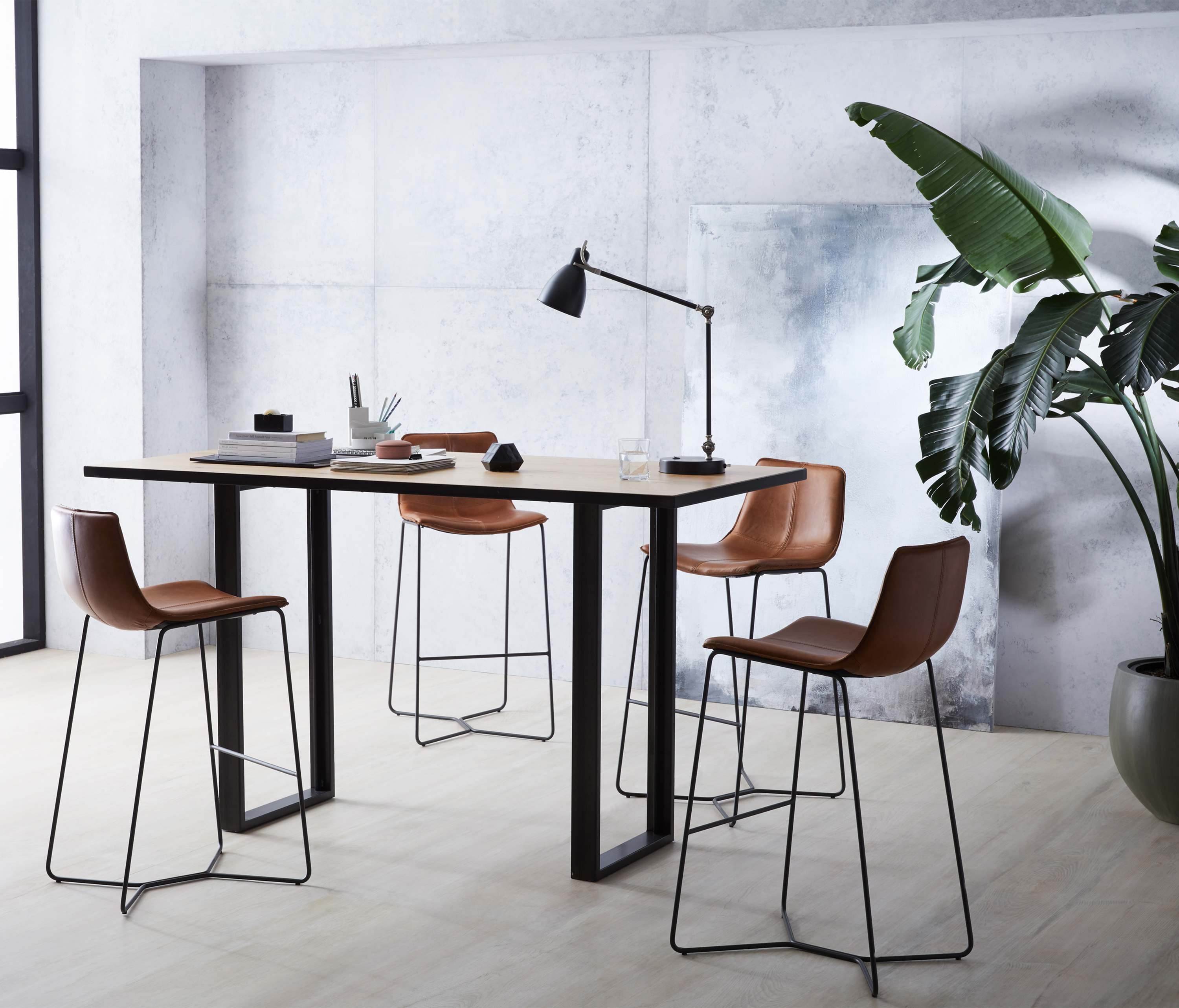 Slope Bar Stool