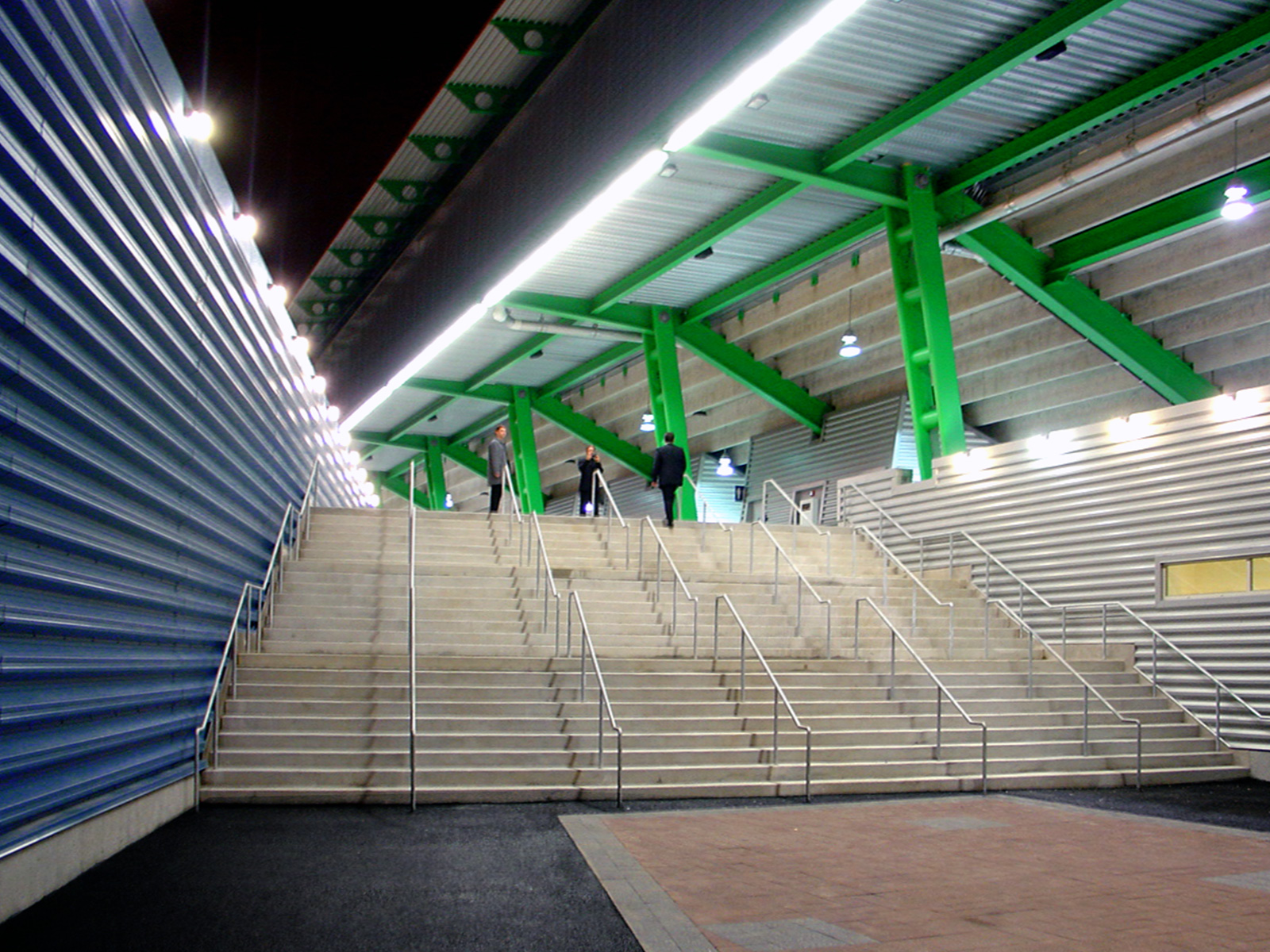 Icahn Track & Field Stadium by Ricardo Zurita Architecture and Planning
