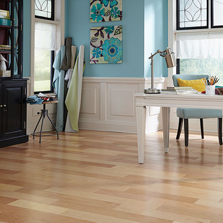 Hillshire Engineered Maple Hardwood Natural