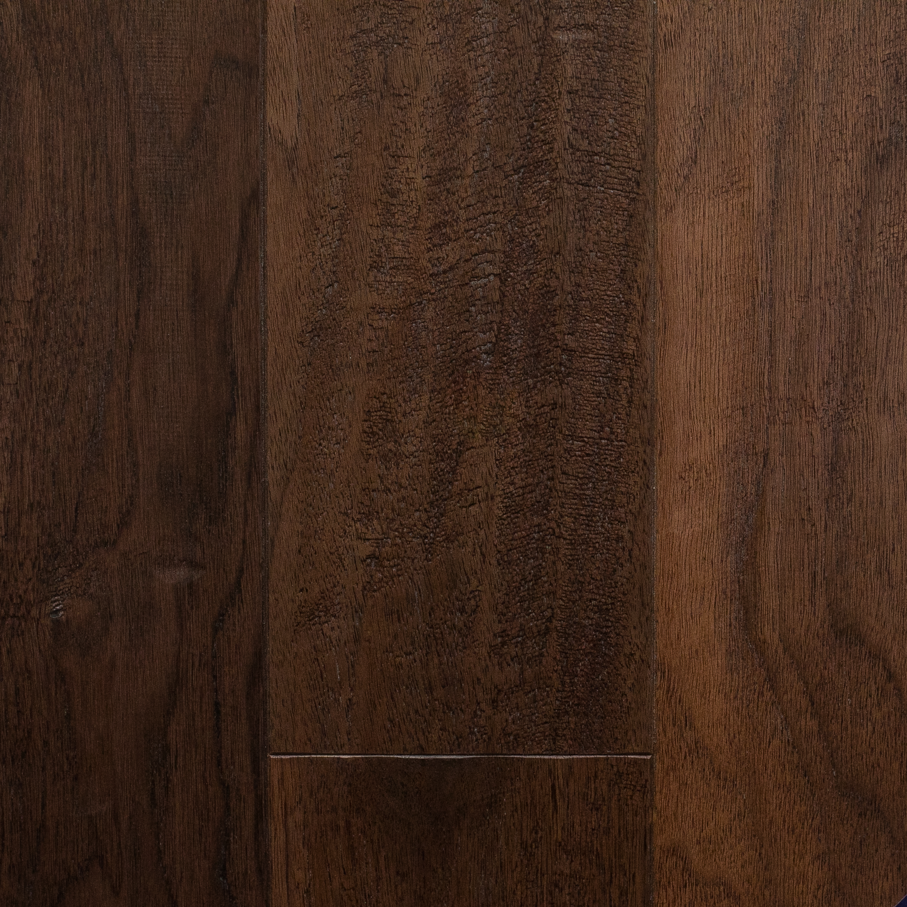 Oakmont Engineered Walnut Hardwood Colonial