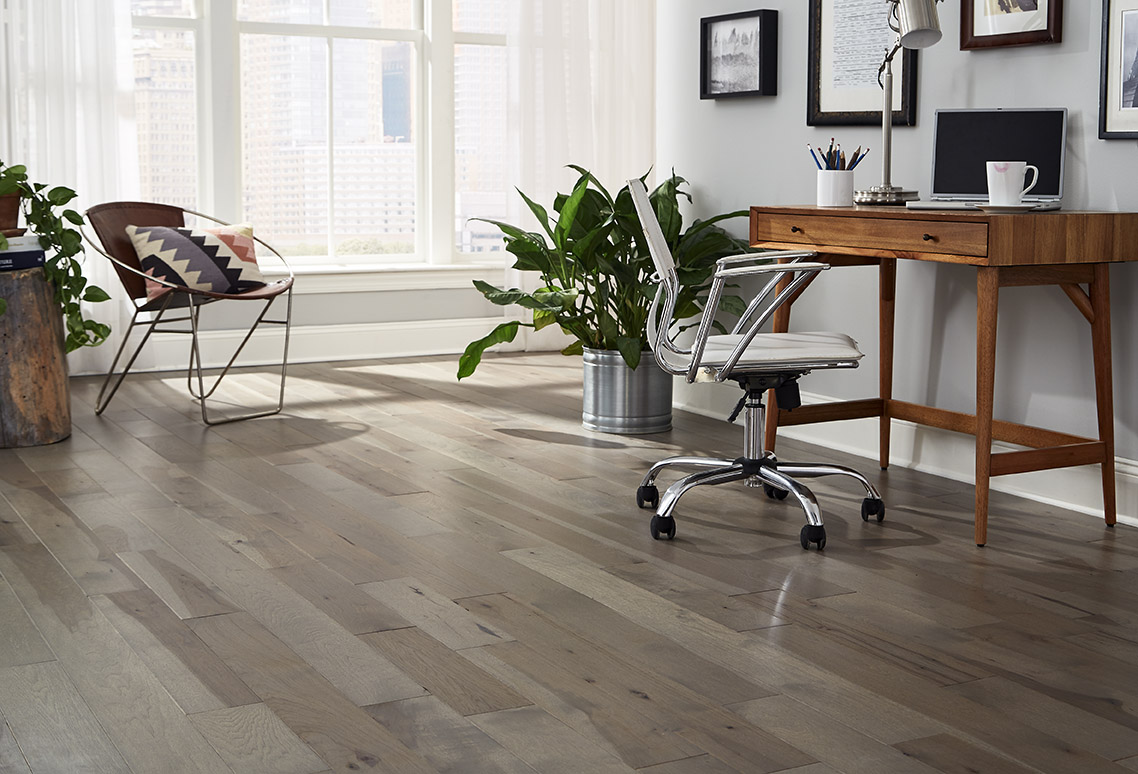 Nature Engineered Hickory Hardwood Greystone