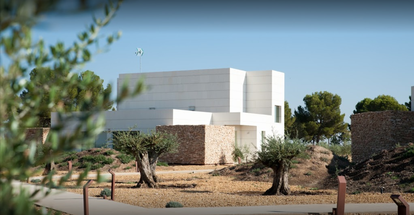 EXTERIOR WALLS | FACADES in Natural Stone Limestone Caliza Alba